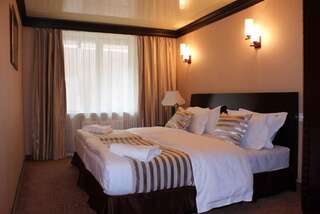 Отель Best Western Plus Paradise Hotel Dilijan Дилижан Двухместный номер «Комфорт» с 1 кроватью-5